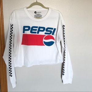 NWOT Cropped Long Sleeve Pepsi T-shirt